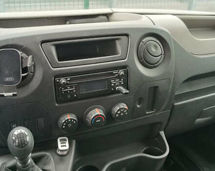 Белый Рено Мастер, объемом двигателя 2.3 л и пробегом 162 тыс. км за 12000 $, фото 5 на Automoto.ua