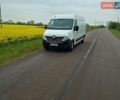 Белый Рено Мастер, объемом двигателя 2.3 л и пробегом 300 тыс. км за 16000 $, фото 1 на Automoto.ua