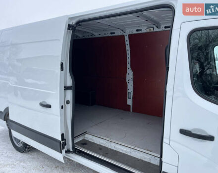 Білий Рено Мастєр, об'ємом двигуна 0 л та пробігом 250 тис. км за 17900 $, фото 32 на Automoto.ua