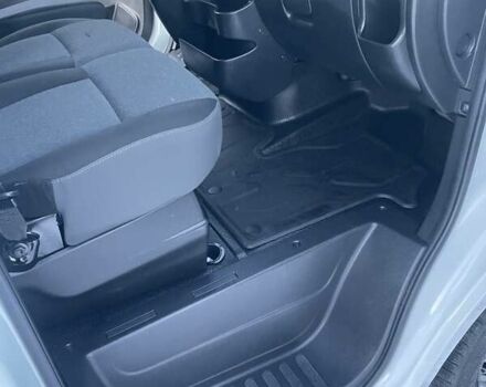 Белый Рено Мастер, объемом двигателя 2.3 л и пробегом 290 тыс. км за 15300 $, фото 31 на Automoto.ua