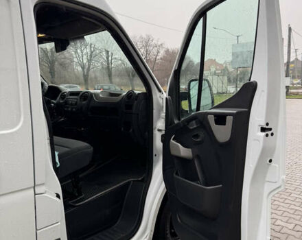 Белый Рено Мастер, объемом двигателя 2.3 л и пробегом 239 тыс. км за 17200 $, фото 20 на Automoto.ua