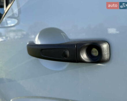 Білий Рено Мастєр, об'ємом двигуна 0 л та пробігом 217 тис. км за 19700 $, фото 52 на Automoto.ua