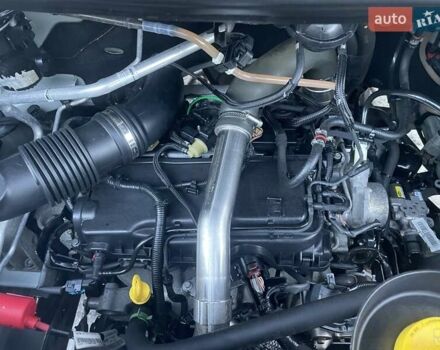 Белый Рено Мастер, объемом двигателя 2.3 л и пробегом 290 тыс. км за 15300 $, фото 47 на Automoto.ua