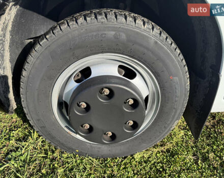 Білий Рено Мастєр, об'ємом двигуна 0 л та пробігом 217 тис. км за 19700 $, фото 9 на Automoto.ua