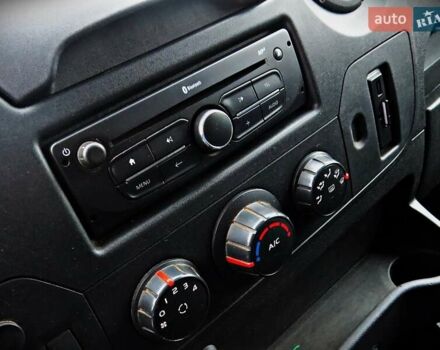 Білий Рено Мастєр, об'ємом двигуна 2.3 л та пробігом 288 тис. км за 14700 $, фото 9 на Automoto.ua