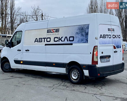 Белый Рено Мастер, объемом двигателя 2.3 л и пробегом 378 тыс. км за 13700 $, фото 11 на Automoto.ua