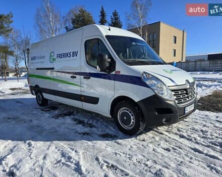 Белый Рено Мастер, объемом двигателя 2.3 л и пробегом 363 тыс. км за 17000 $, фото 1 на Automoto.ua
