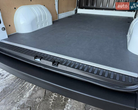 Белый Рено Мастер, объемом двигателя 2.3 л и пробегом 292 тыс. км за 16500 $, фото 80 на Automoto.ua