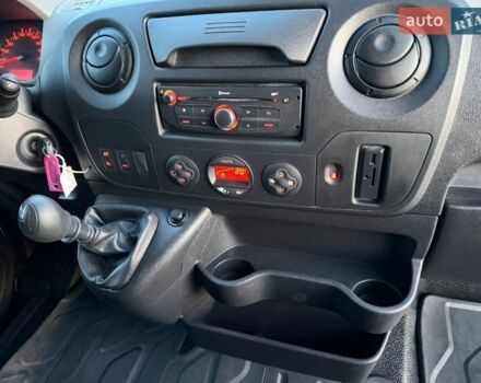 Білий Рено Мастєр, об'ємом двигуна 2.3 л та пробігом 204 тис. км за 15450 $, фото 35 на Automoto.ua