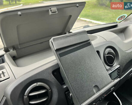 Рено Мастер 2017 в Бердичеве на Automoto.ua Белый Рено Мастер, объемом двигателя 2.3 л и пробегом 210 тыс. км за 16900 $, фото 41 на Automoto.ua