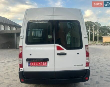 Білий Рено Мастєр, об'ємом двигуна 2.3 л та пробігом 233 тис. км за 15750 $, фото 3 на Automoto.ua