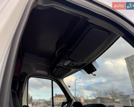 Білий Рено Мастєр, об'ємом двигуна 2.3 л та пробігом 187 тис. км за 16900 $, фото 49 на Automoto.ua