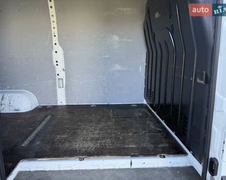 Білий Рено Мастєр, об'ємом двигуна 0 л та пробігом 217 тис. км за 19700 $, фото 31 на Automoto.ua