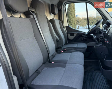 Белый Рено Мастер, объемом двигателя 2.3 л и пробегом 292 тыс. км за 16500 $, фото 65 на Automoto.ua