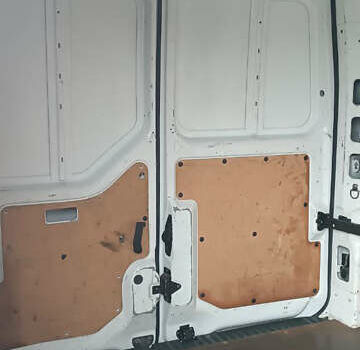 Белый Рено Мастер, объемом двигателя 2.3 л и пробегом 162 тыс. км за 12000 $, фото 7 на Automoto.ua