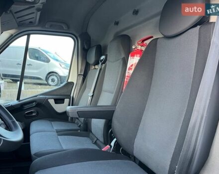 Белый Рено Мастер, объемом двигателя 2.3 л и пробегом 250 тыс. км за 17800 $, фото 22 на Automoto.ua