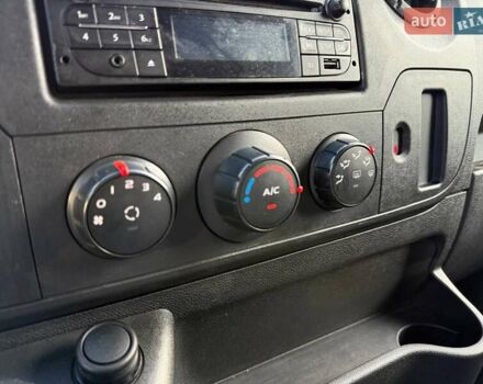 Білий Рено Мастєр, об'ємом двигуна 2.3 л та пробігом 250 тис. км за 14990 $, фото 26 на Automoto.ua