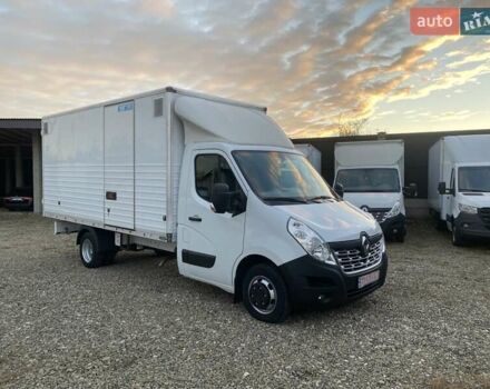 Белый Рено Мастер, объемом двигателя 2.3 л и пробегом 198 тыс. км за 18800 $, фото 5 на Automoto.ua