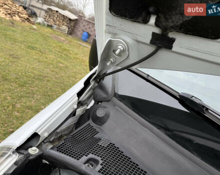 Білий Рено Мастєр, об'ємом двигуна 2.3 л та пробігом 200 тис. км за 19500 $, фото 27 на Automoto.ua