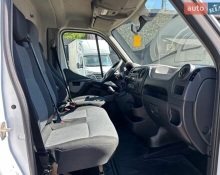 Белый Рено Мастер, объемом двигателя 2.3 л и пробегом 163 тыс. км за 18350 $, фото 22 на Automoto.ua