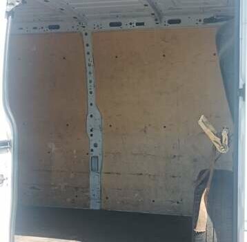 Белый Рено Мастер, объемом двигателя 2.3 л и пробегом 424 тыс. км за 16000 $, фото 9 на Automoto.ua