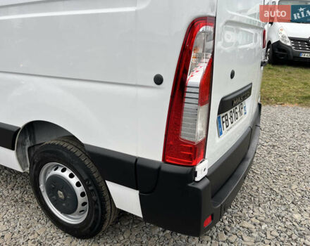 Белый Рено Мастер, объемом двигателя 2.3 л и пробегом 280 тыс. км за 15300 $, фото 50 на Automoto.ua