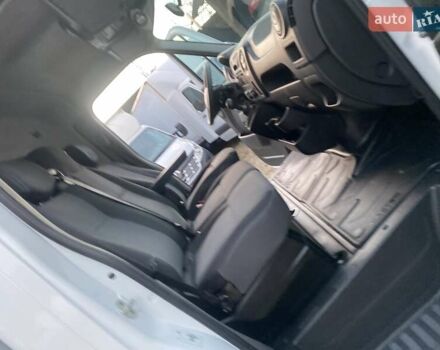 Белый Рено Мастер, объемом двигателя 2.3 л и пробегом 198 тыс. км за 18800 $, фото 57 на Automoto.ua