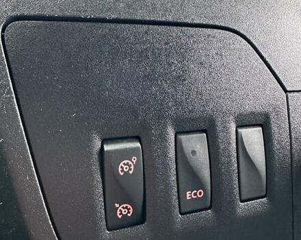 Белый Рено Мастер, объемом двигателя 2.3 л и пробегом 280 тыс. км за 15500 $, фото 25 на Automoto.ua