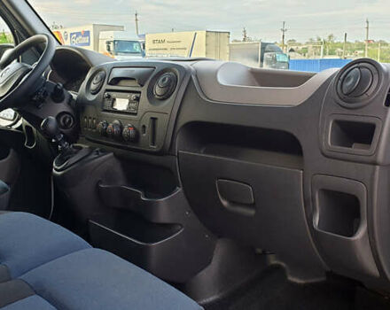 Білий Рено Мастєр, об'ємом двигуна 2.3 л та пробігом 168 тис. км за 17800 $, фото 27 на Automoto.ua