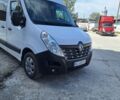 Белый Рено Мастер, объемом двигателя 2.3 л и пробегом 296 тыс. км за 15500 $, фото 1 на Automoto.ua