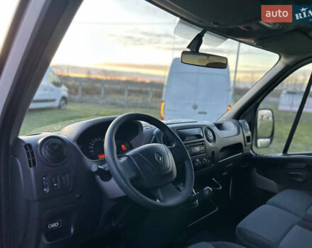 Белый Рено Мастер, объемом двигателя 2.3 л и пробегом 170 тыс. км за 17850 $, фото 38 на Automoto.ua