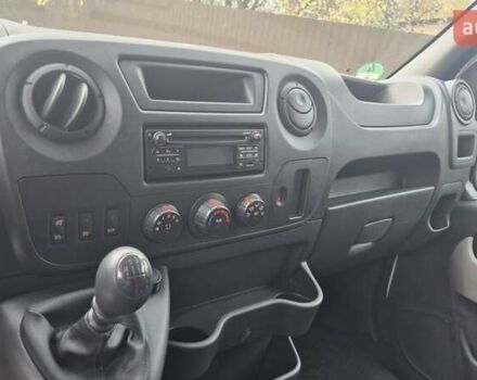 Белый Рено Мастер, объемом двигателя 0 л и пробегом 263 тыс. км за 15500 $, фото 20 на Automoto.ua