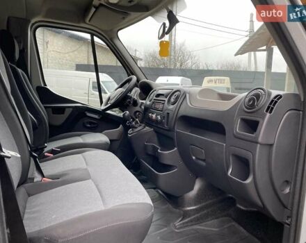 Білий Рено Мастєр, об'ємом двигуна 2.3 л та пробігом 162 тис. км за 18300 $, фото 34 на Automoto.ua