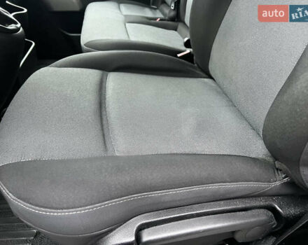 Белый Рено Мастер, объемом двигателя 2.3 л и пробегом 195 тыс. км за 17400 $, фото 25 на Automoto.ua