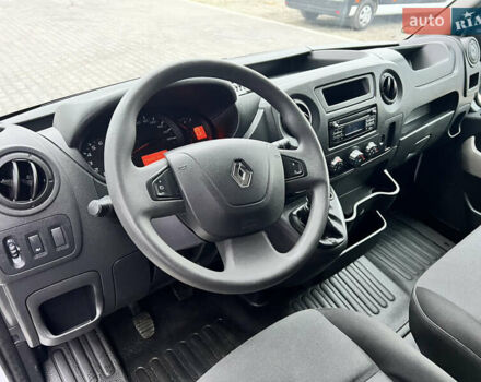 Белый Рено Мастер, объемом двигателя 2.3 л и пробегом 195 тыс. км за 17400 $, фото 24 на Automoto.ua