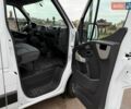 Белый Рено Мастер, объемом двигателя 2.3 л и пробегом 237 тыс. км за 16600 $, фото 8 на Automoto.ua
