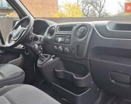 Білий Рено Мастєр, об'ємом двигуна 2.3 л та пробігом 263 тис. км за 16200 $, фото 19 на Automoto.ua