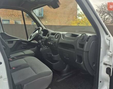 Белый Рено Мастер, объемом двигателя 0 л и пробегом 263 тыс. км за 15500 $, фото 16 на Automoto.ua