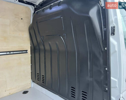 Белый Рено Мастер, объемом двигателя 2.3 л и пробегом 195 тыс. км за 17400 $, фото 14 на Automoto.ua