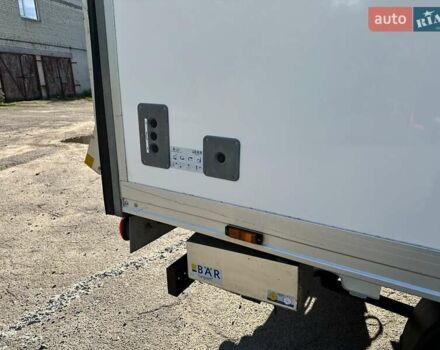 Білий Рено Мастєр, об'ємом двигуна 2.3 л та пробігом 260 тис. км за 19200 $, фото 17 на Automoto.ua