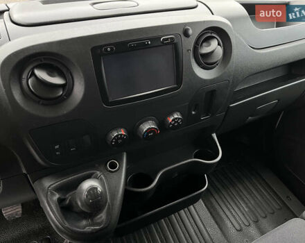 Белый Рено Мастер, объемом двигателя 2.3 л и пробегом 280 тыс. км за 15300 $, фото 32 на Automoto.ua