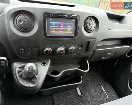 Белый Рено Мастер, объемом двигателя 2.3 л и пробегом 237 тыс. км за 16600 $, фото 14 на Automoto.ua
