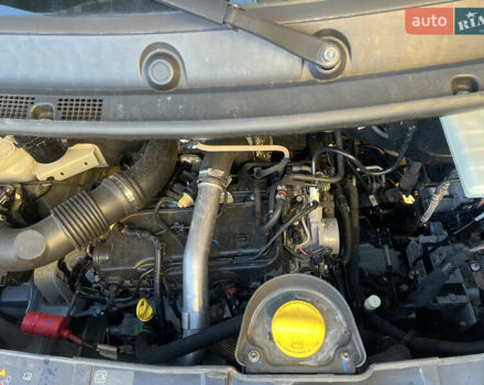 Білий Рено Мастєр, об'ємом двигуна 2.3 л та пробігом 280 тис. км за 18250 $, фото 9 на Automoto.ua