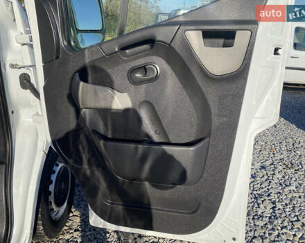 Білий Рено Мастєр, об'ємом двигуна 2.3 л та пробігом 196 тис. км за 16900 $, фото 16 на Automoto.ua