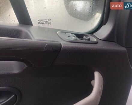 Білий Рено Мастєр, об'ємом двигуна 2.3 л та пробігом 121 тис. км за 17900 $, фото 10 на Automoto.ua