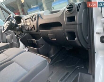 Белый Рено Мастер, объемом двигателя 2.3 л и пробегом 198 тыс. км за 18800 $, фото 54 на Automoto.ua