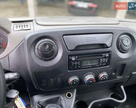 Білий Рено Мастєр, об'ємом двигуна 2.3 л та пробігом 162 тис. км за 18300 $, фото 43 на Automoto.ua