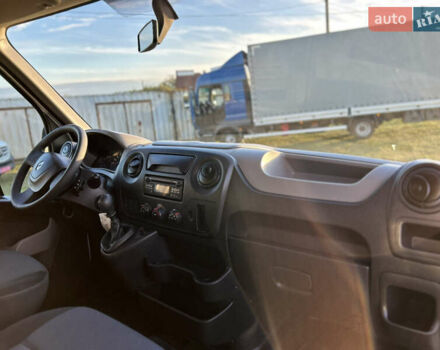 Белый Рено Мастер, объемом двигателя 2.3 л и пробегом 170 тыс. км за 17850 $, фото 33 на Automoto.ua