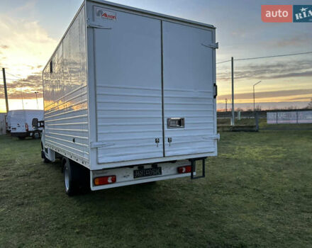 Белый Рено Мастер, объемом двигателя 2.3 л и пробегом 170 тыс. км за 17850 $, фото 9 на Automoto.ua