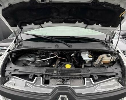 Білий Рено Мастєр, об'ємом двигуна 2.3 л та пробігом 280 тис. км за 15500 $, фото 32 на Automoto.ua